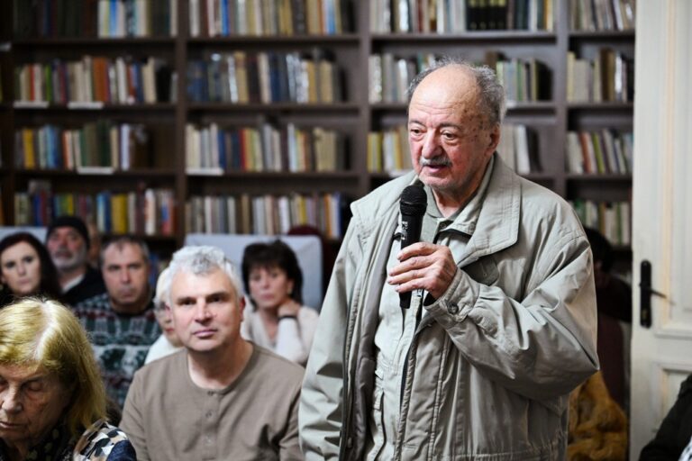 В РЕГИОНАЛНА БИБЛИОТЕКА „САВА ДОБРОПЛОДНИ”-СЛИВЕН БЕШЕ ПРЕДСТАВЕН БИО-БИБЛИОГРАФСКИЯТ УКАЗАТЕЛ „ВАСИЛ ДЕЧЕВ“
